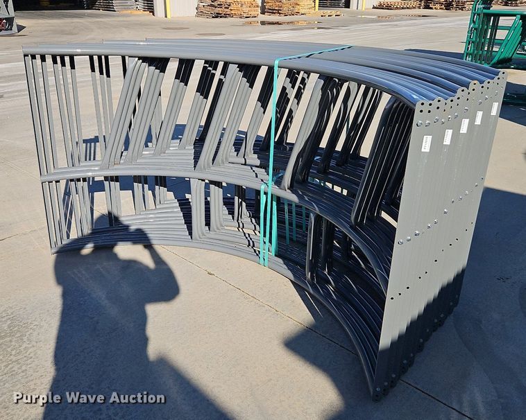 image for item LM9204 (5) B&W hay bale feeders