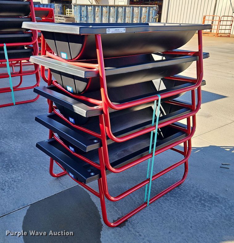 image for item LM9206 (5) B&W bunk feeders