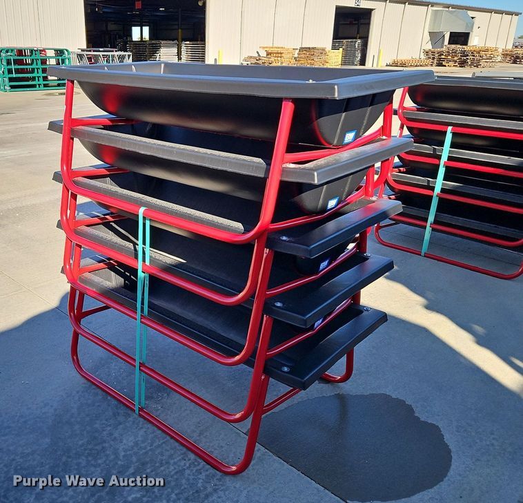 image for item LM9206 (5) B&W bunk feeders