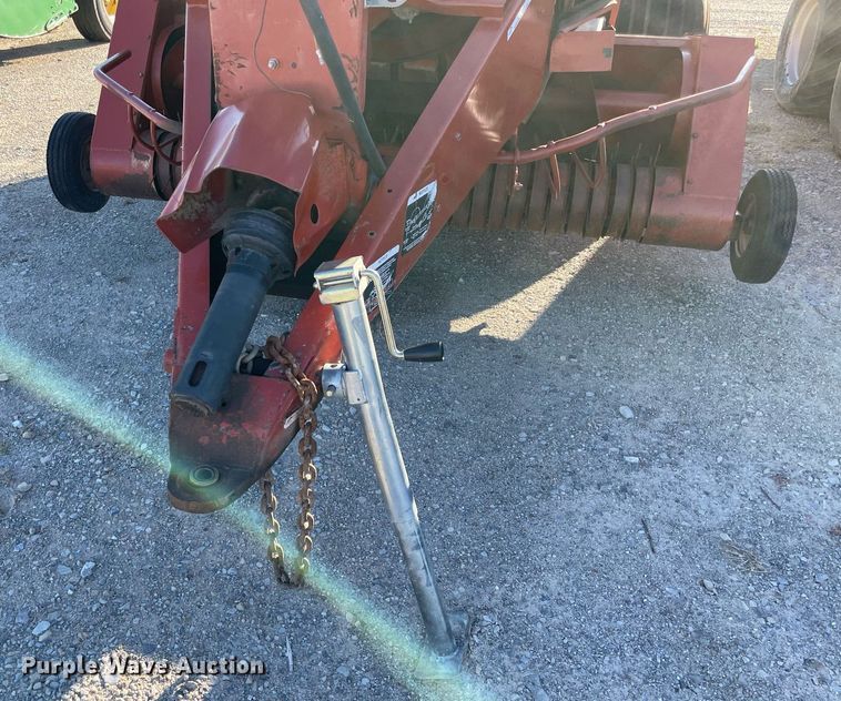 image for item LV9122 1998 Hesston 4755  large square baler
