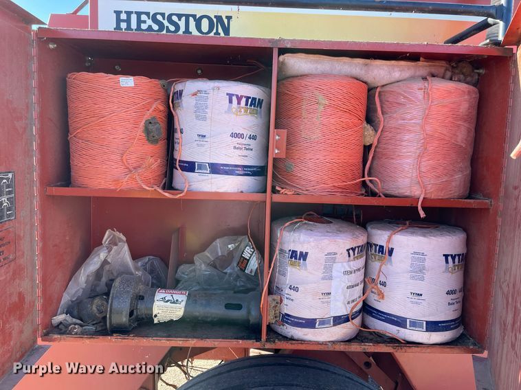 image for item LV9122 1998 Hesston 4755  large square baler