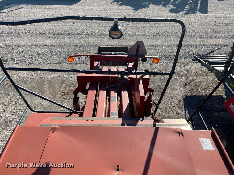 image for item LV9122 1998 Hesston 4755  large square baler
