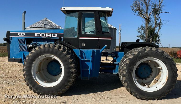 image for item MG9510 Ford 876 90 Versatile  4WD tractor