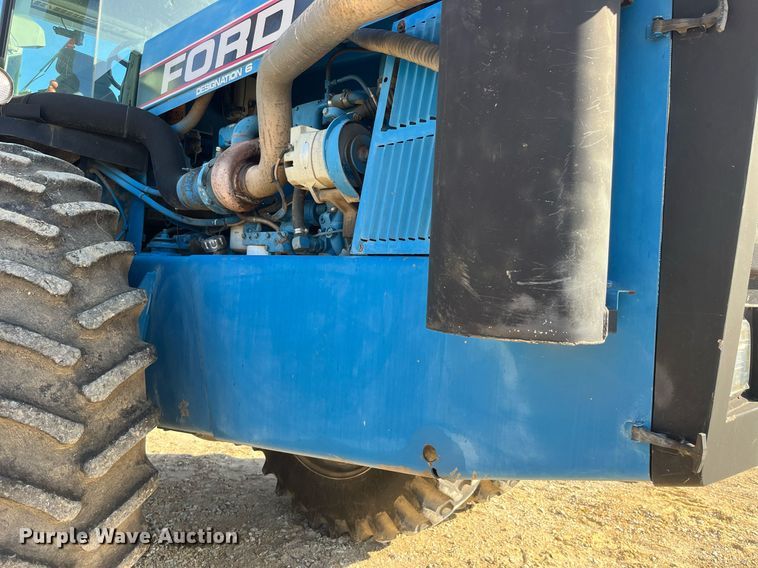 image for item MG9510 Ford 876 90 Versatile  4WD tractor