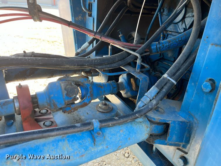 image for item MG9510 Ford 876 90 Versatile  4WD tractor