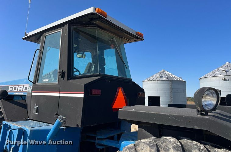 image for item MG9510 Ford 876 90 Versatile  4WD tractor