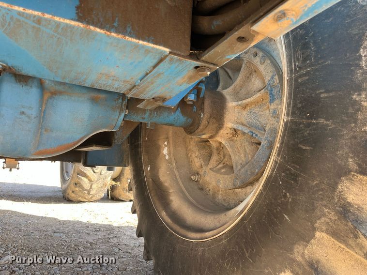 image for item MG9510 Ford 876 90 Versatile  4WD tractor