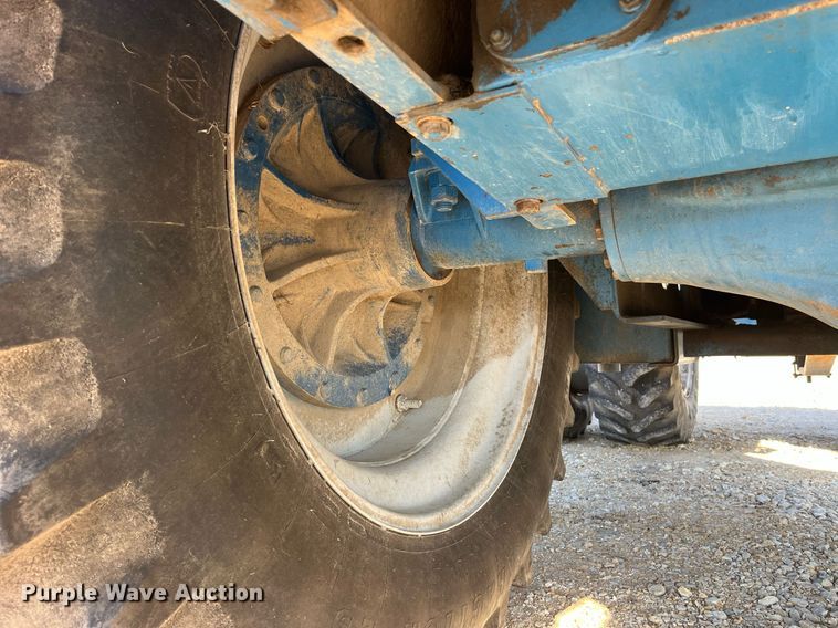 image for item MG9510 Ford 876 90 Versatile  4WD tractor