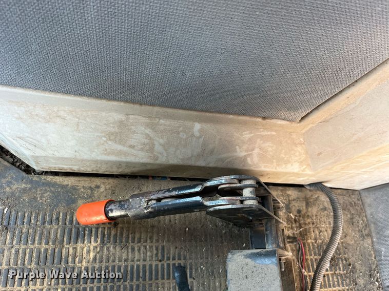 image for item MG9510 Ford 876 90 Versatile  4WD tractor