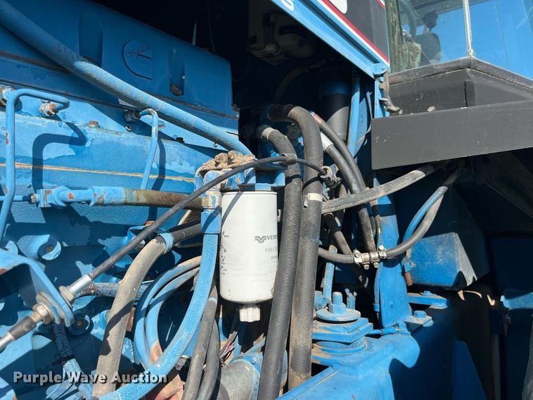 image for item MG9510 Ford 876 90 Versatile  4WD tractor