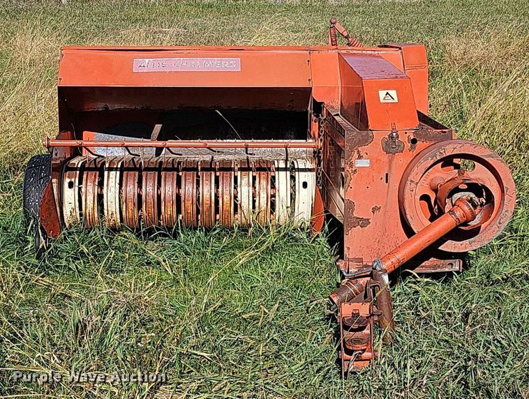 image for item MH9409 Allis Chalmers  small square baler