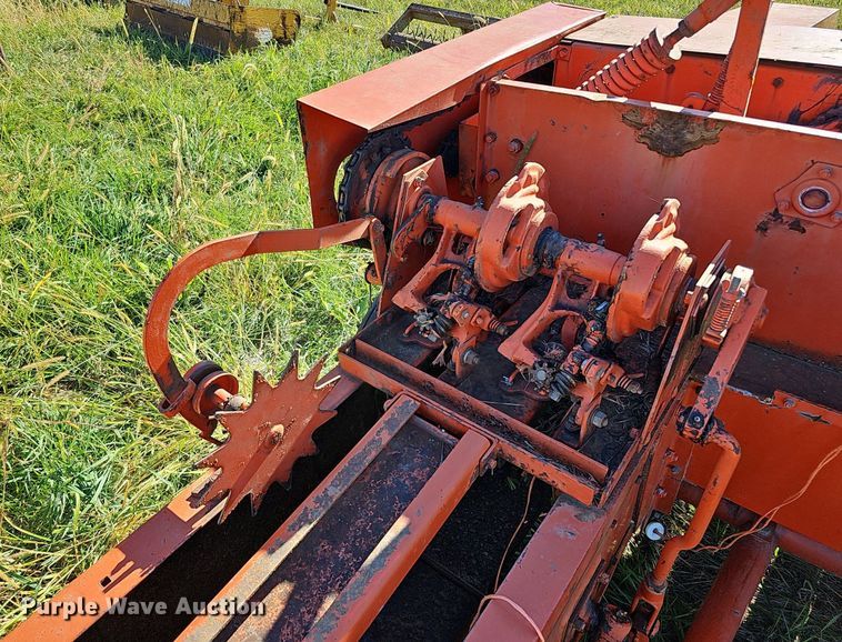 image for item MH9409 Allis Chalmers  small square baler