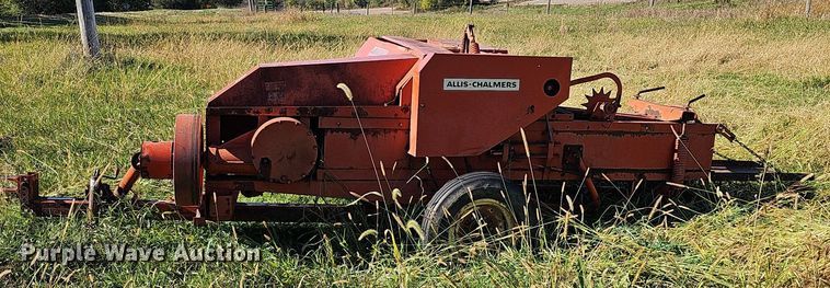 image for item MH9409 Allis Chalmers  small square baler