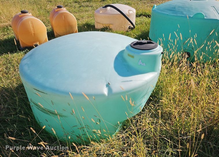 image for item MH9413 (7) tanks
