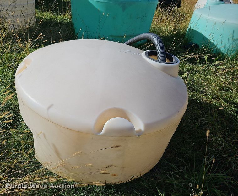 image for item MH9413 (7) tanks