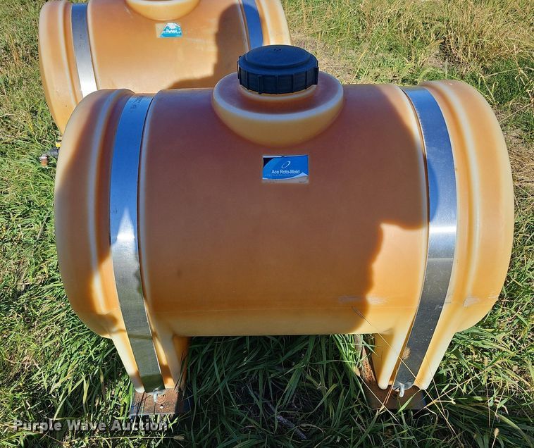 image for item MH9413 (7) tanks