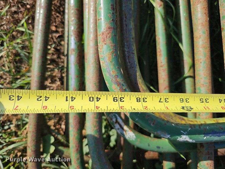 image for item MH9443 Approximately 96 livestock panels