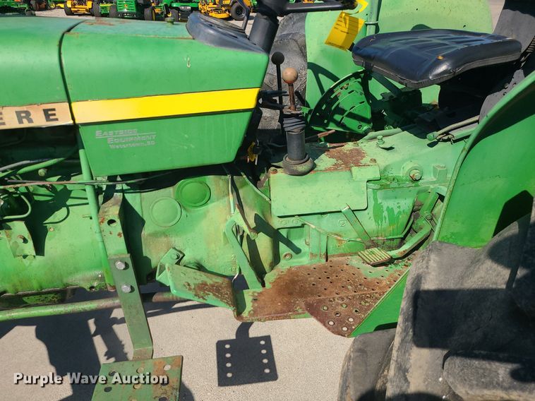 image for item MJ9451 1974 John Deere 1530  tractor