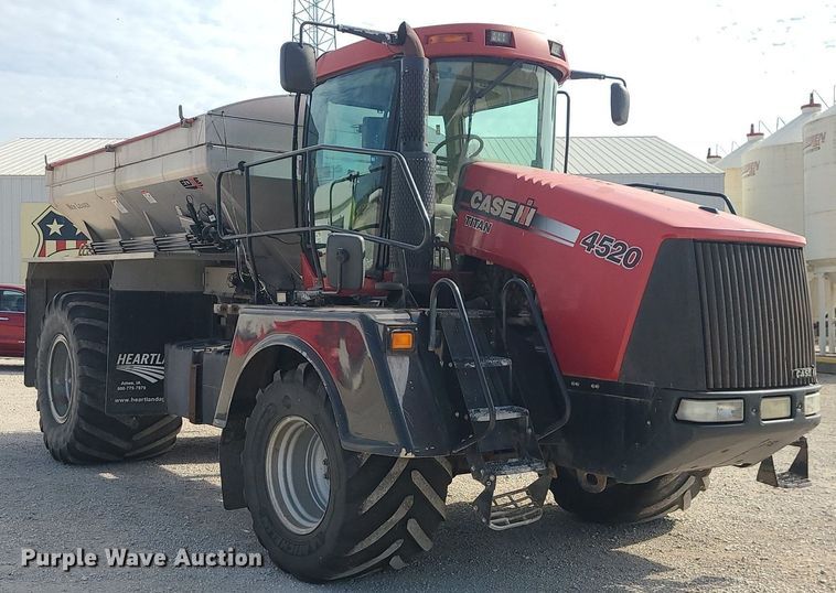 image for item MQ9567 Case IH Titan 4520  applicator