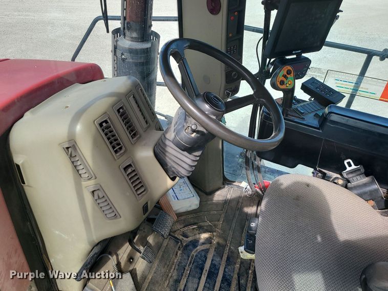 image for item MQ9567 Case IH Titan 4520  applicator