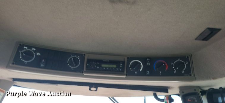 image for item MQ9567 Case IH Titan 4520  applicator