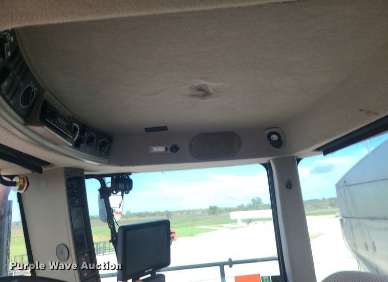 image for item MQ9567 Case IH Titan 4520  applicator