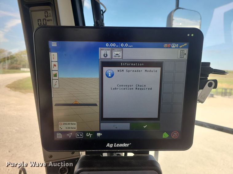 image for item MQ9567 Case IH Titan 4520  applicator