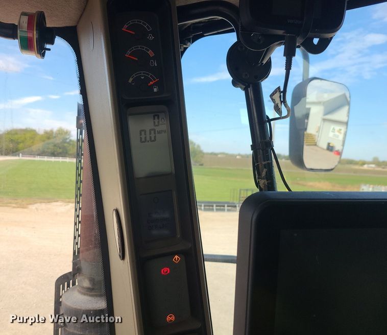 image for item MQ9567 Case IH Titan 4520  applicator