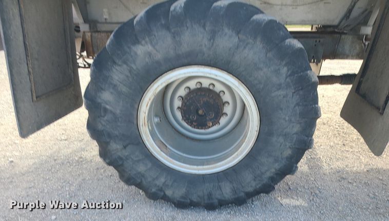 image for item MQ9567 Case IH Titan 4520  applicator