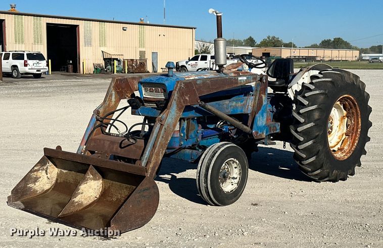 image for item NO9292 Ford 5000  tractor