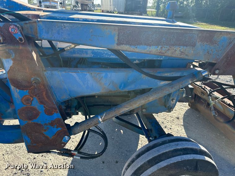 image for item NO9292 Ford 5000  tractor