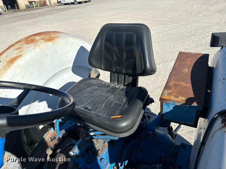 image for item NO9292 Ford 5000  tractor