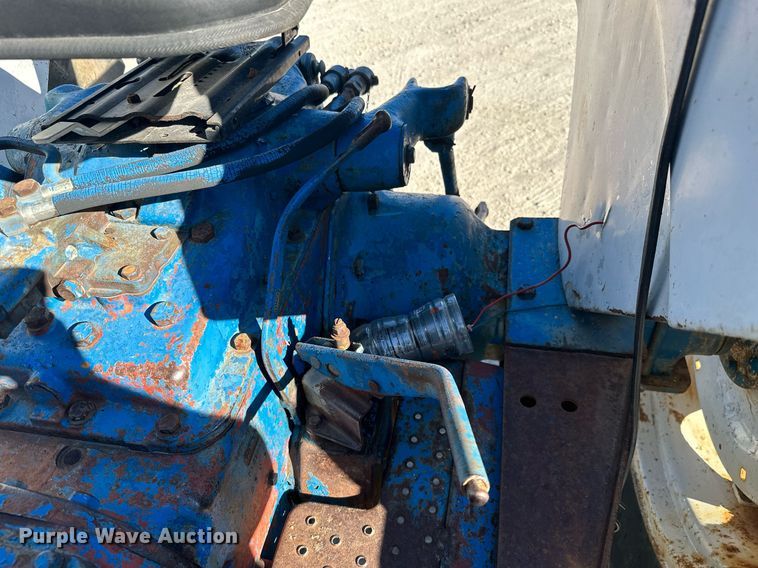 image for item NO9292 Ford 5000  tractor