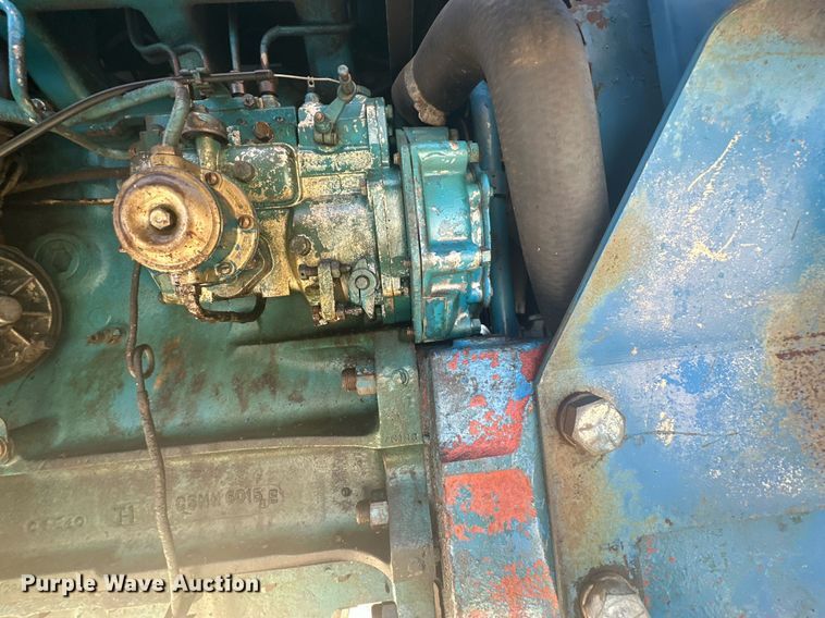 image for item NO9292 Ford 5000  tractor