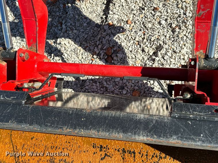 image for item NO9293 Branson 2515H  MFWD tractor