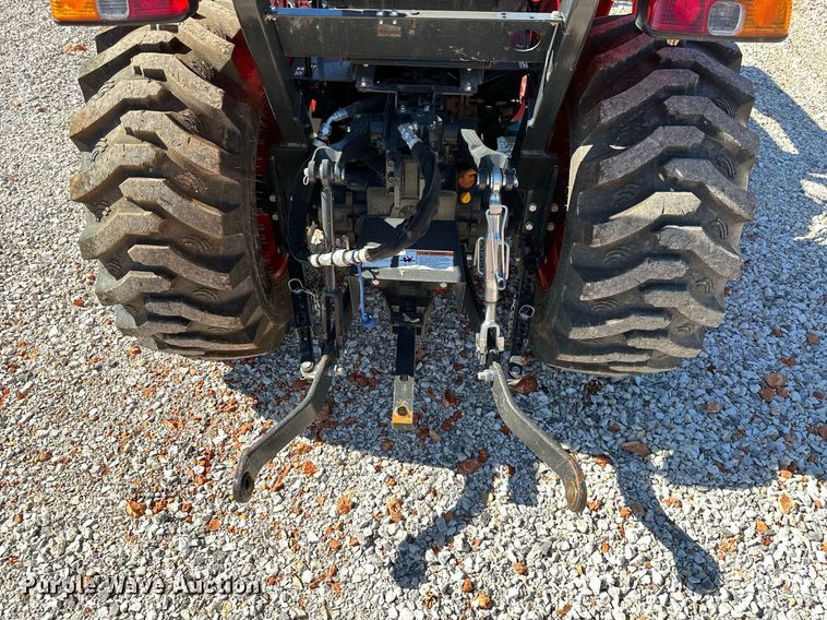 image for item NO9293 Branson 2515H  MFWD tractor