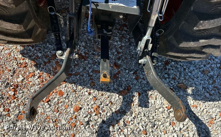 image for item NO9293 Branson 2515H  MFWD tractor