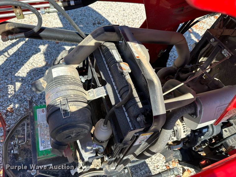 image for item NO9293 Branson 2515H  MFWD tractor