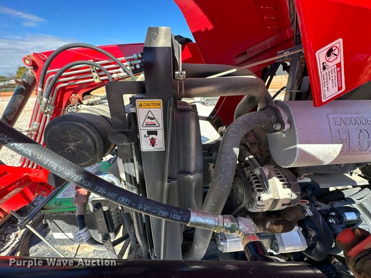 image for item NO9293 Branson 2515H  MFWD tractor