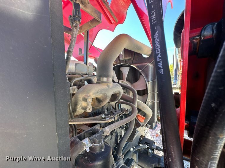 image for item NO9293 Branson 2515H  MFWD tractor