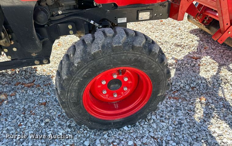 image for item NO9293 Branson 2515H  MFWD tractor