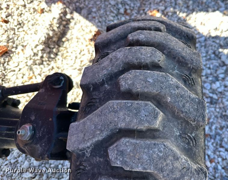 image for item NO9293 Branson 2515H  MFWD tractor