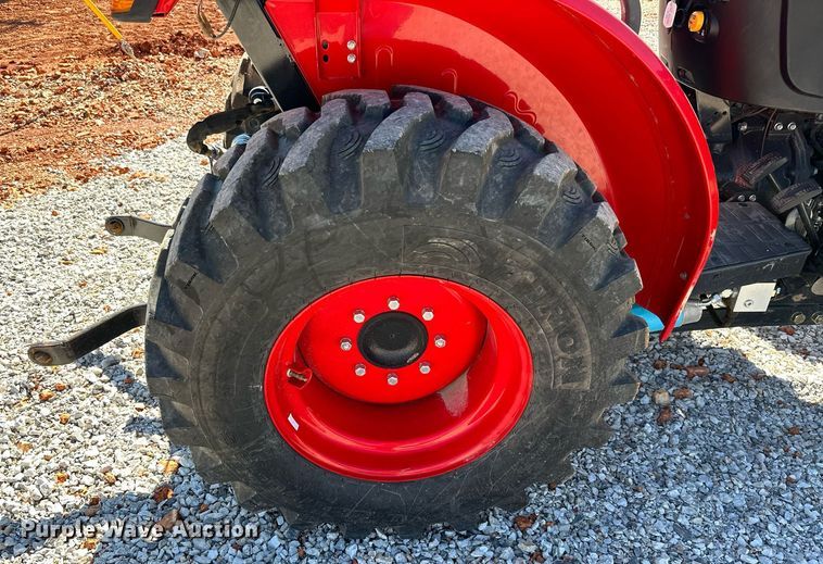 image for item NO9293 Branson 2515H  MFWD tractor