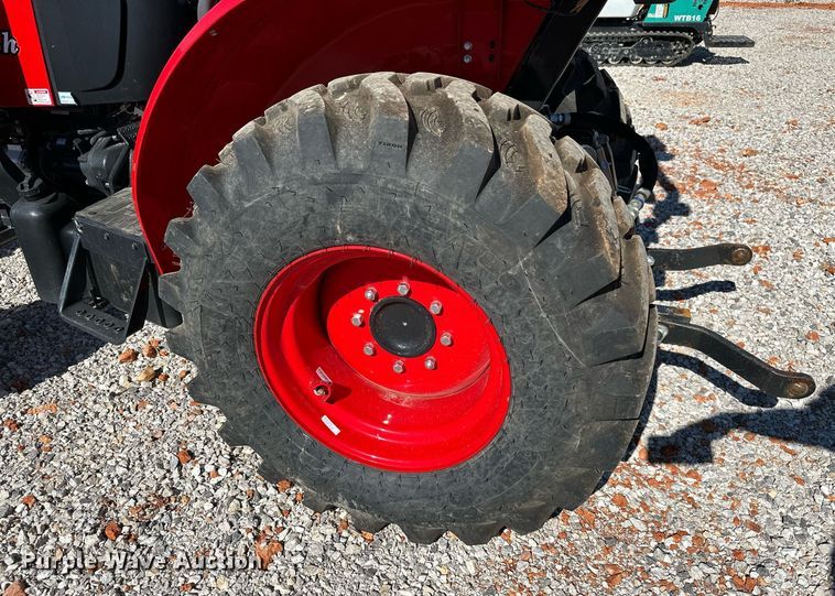 image for item NO9293 Branson 2515H  MFWD tractor