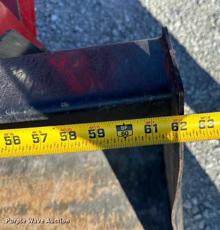 image for item NO9317 Branson 2515H  MFWD tractor