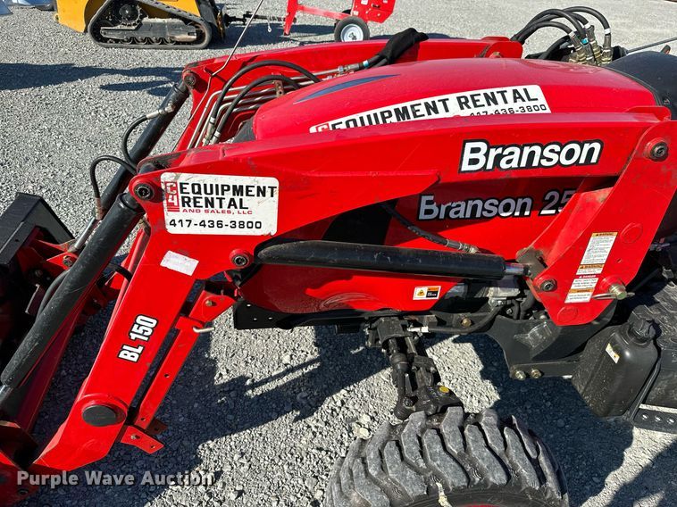 image for item NO9317 Branson 2515H  MFWD tractor