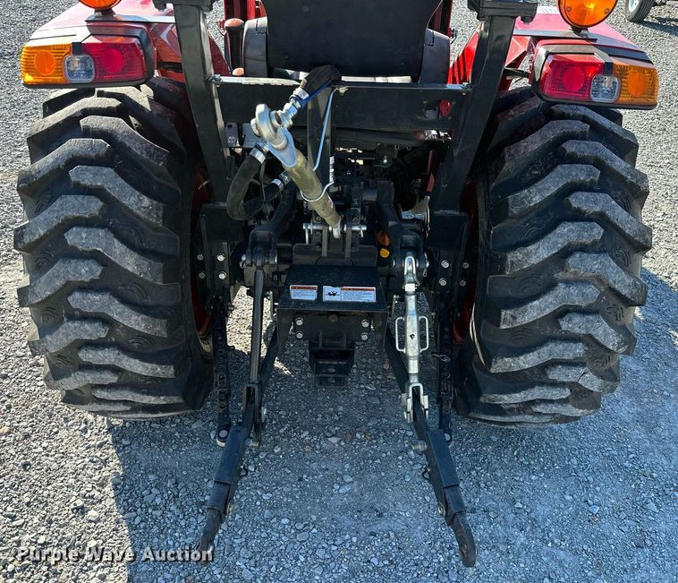 image for item NO9317 Branson 2515H  MFWD tractor