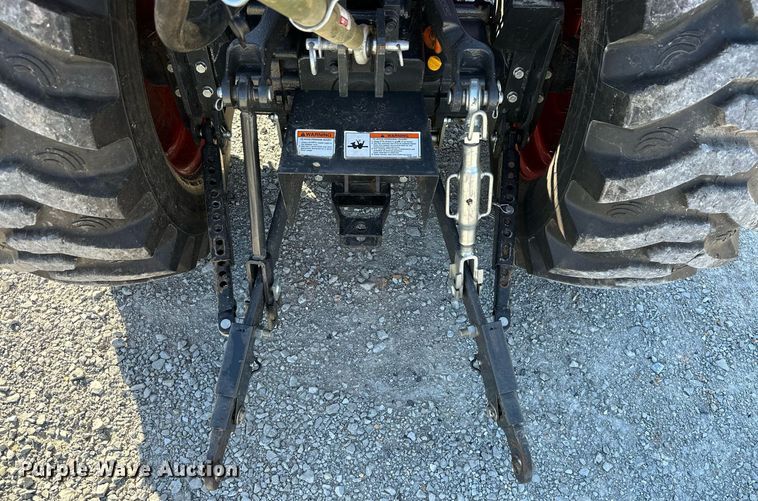 image for item NO9317 Branson 2515H  MFWD tractor