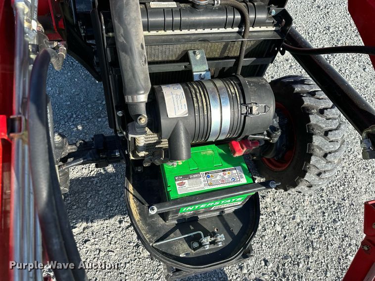 image for item NO9317 Branson 2515H  MFWD tractor