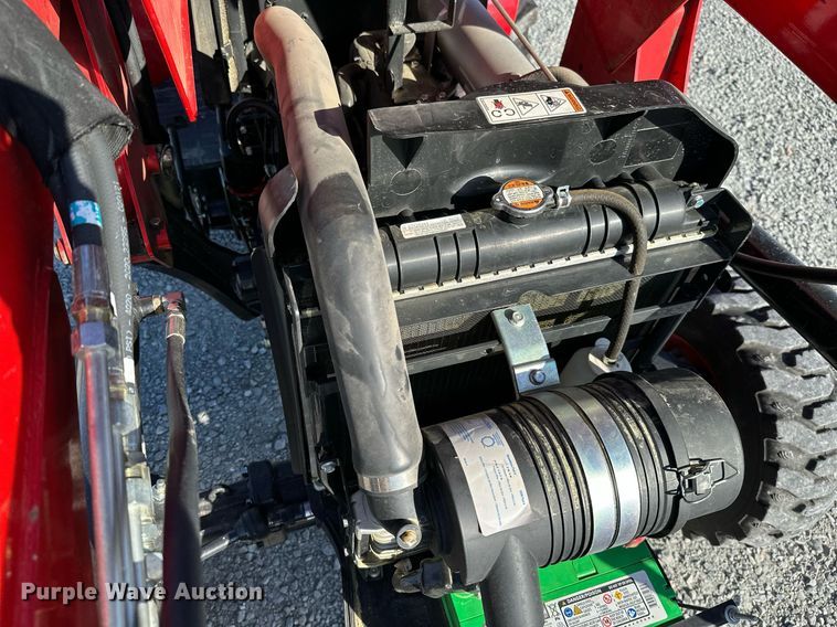 image for item NO9317 Branson 2515H  MFWD tractor